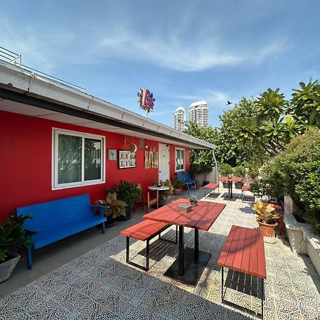 Отель Bbhouse Phra Athit Бангкок Экстерьер фото