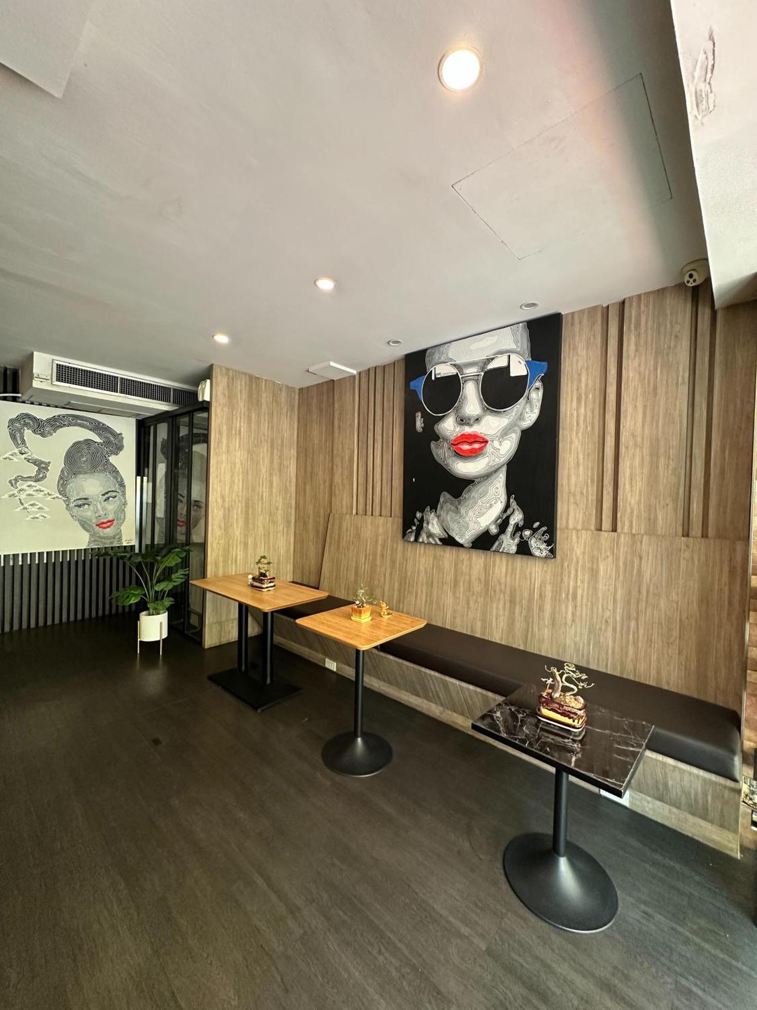 Отель Bbhouse Phra Athit Бангкок Экстерьер фото